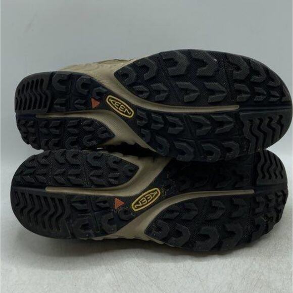 Sandals_&_Flip_Flops